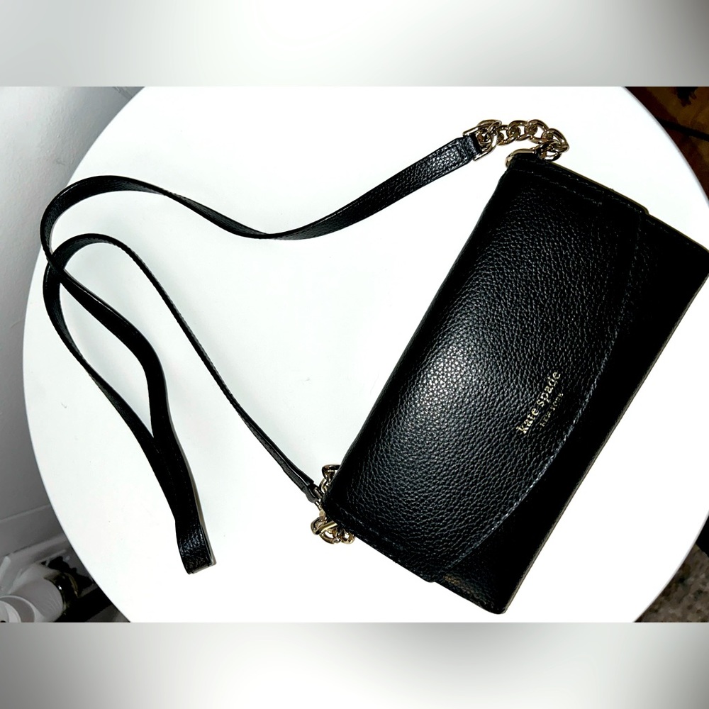 Kate Spade crossbody wallet